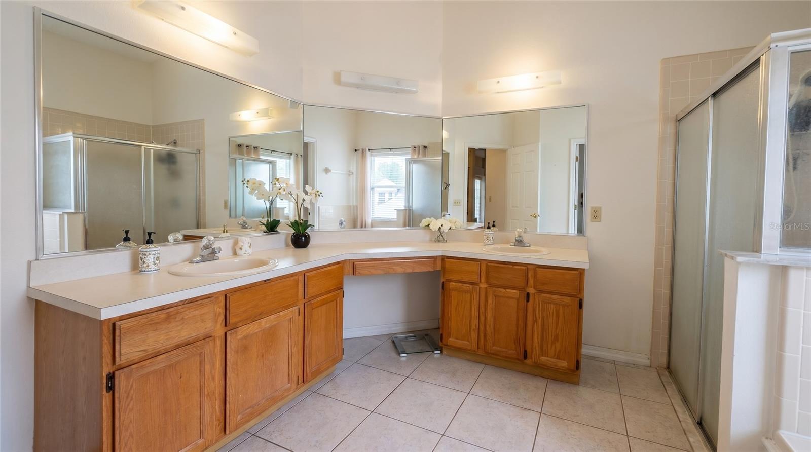 SOUTHCHASE - Residential