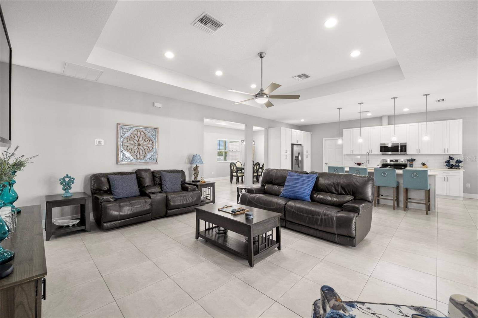 501 FLORIDA CIRCLE N