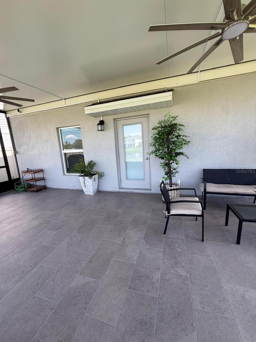 WESTVIEW 40S - Residential Lease