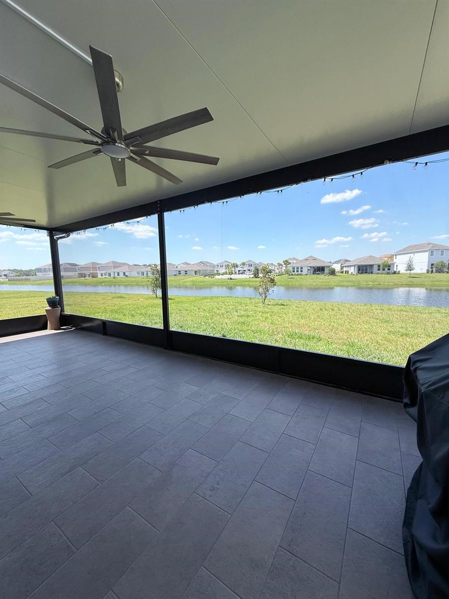 WESTVIEW 40S - Residential Lease