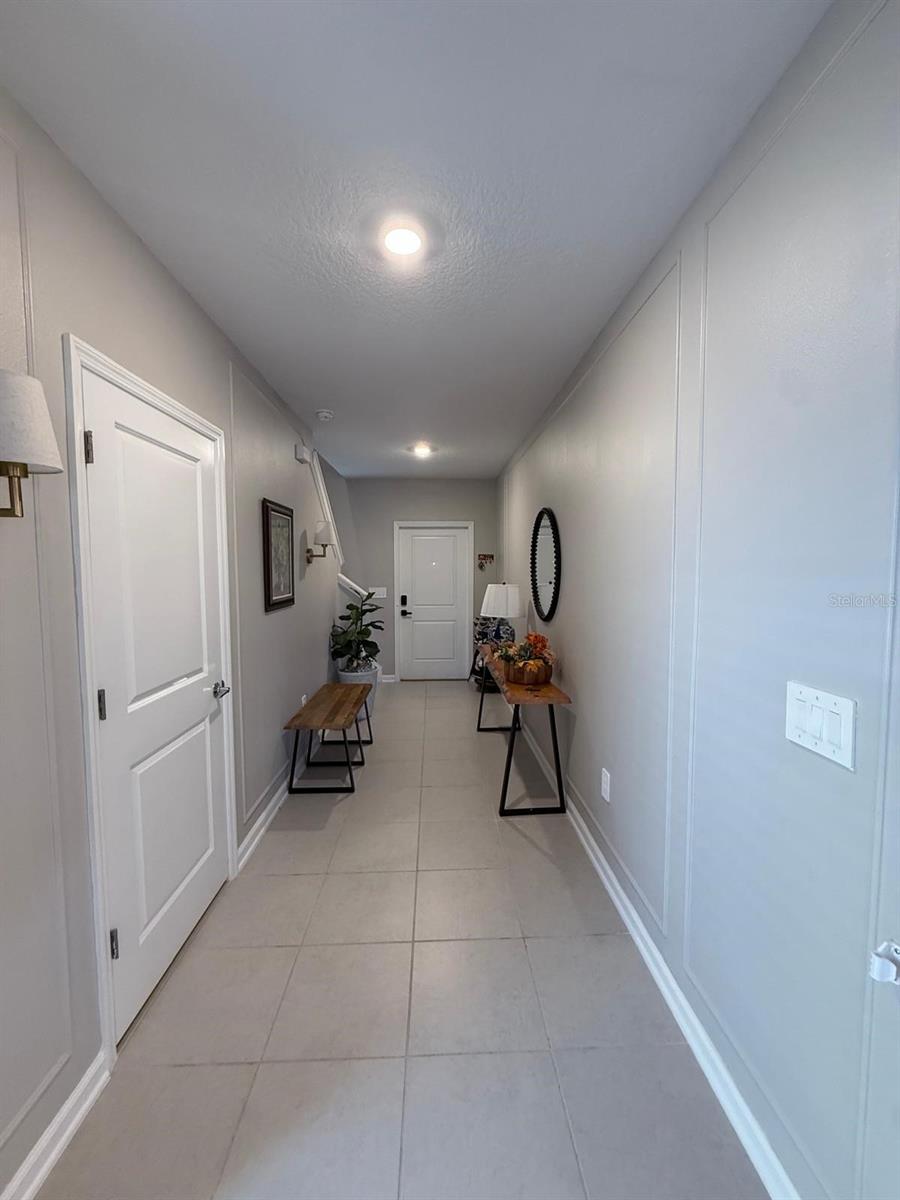 WESTVIEW 40S - Residential Lease