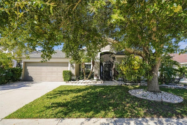 4006 30TH LN E, BRADENTON, FL 34208 - Image 8c47c8b0530f336fdda697c5b64fd343/4055820037