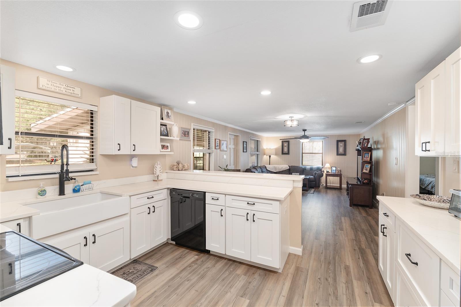 LOS HAVEN - Residential