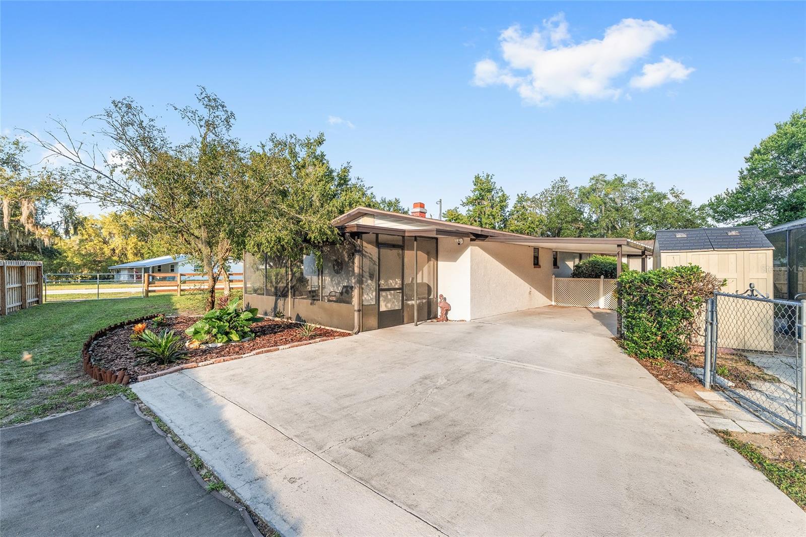 LOS HAVEN - Residential