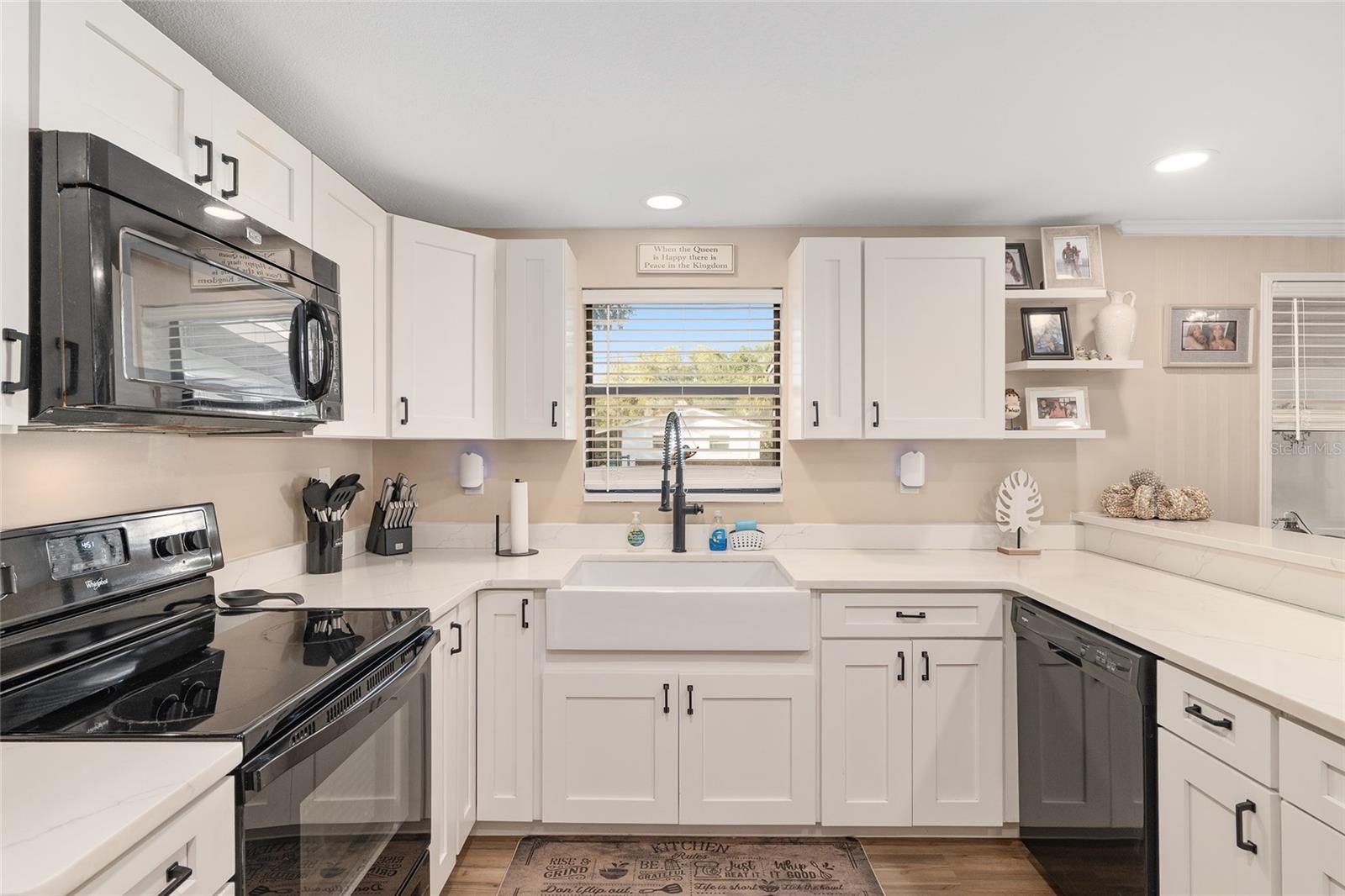 LOS HAVEN - Residential