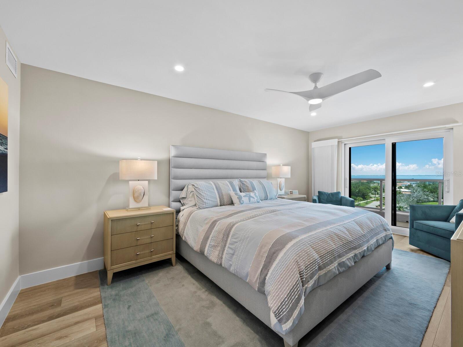 PRIVATEER NORTH - Residential