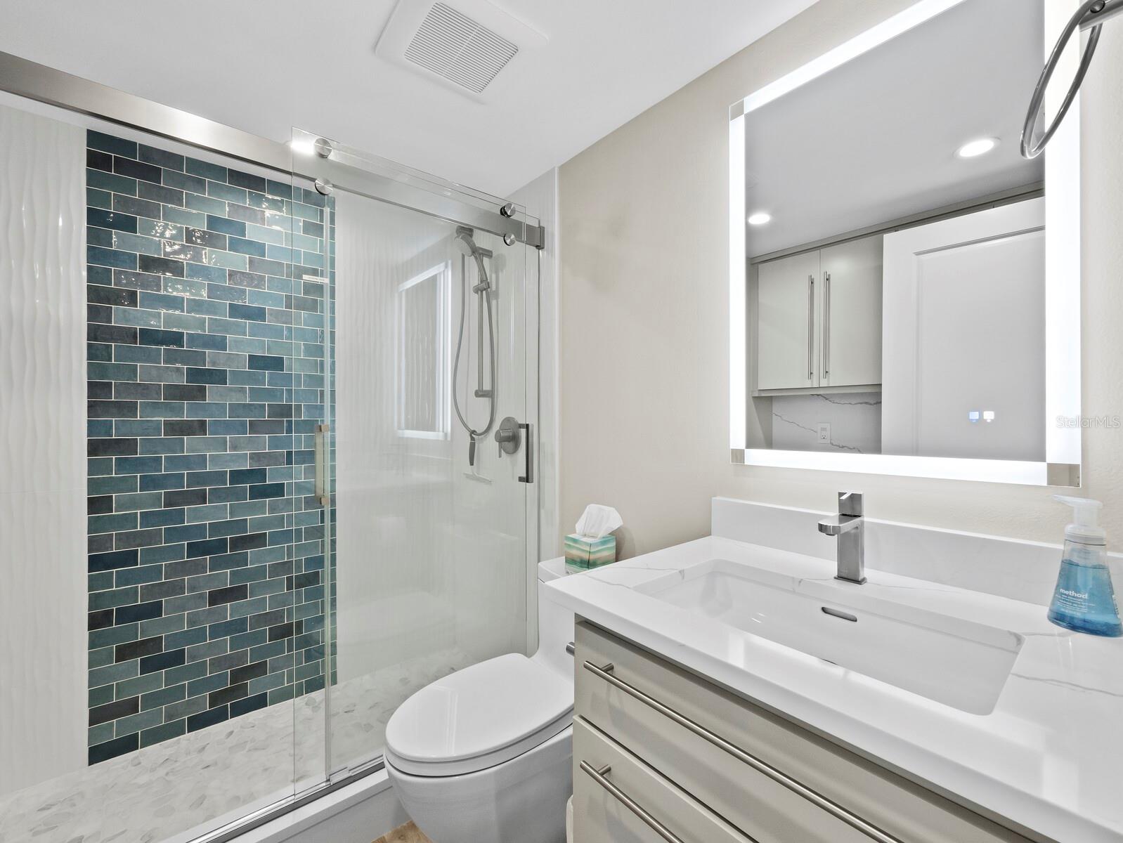 PRIVATEER NORTH - Residential