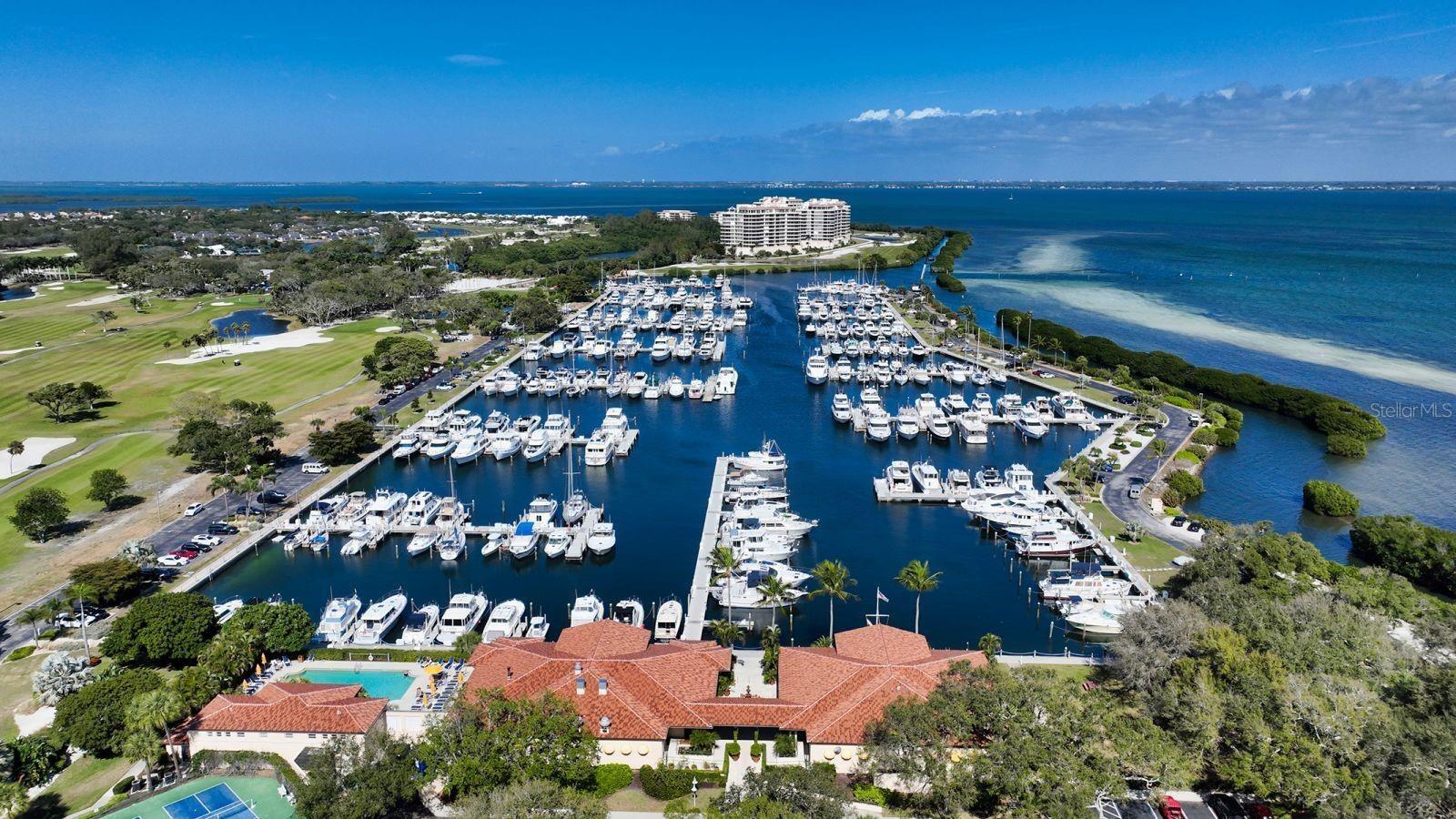 PRIVATEER NORTH - Residential