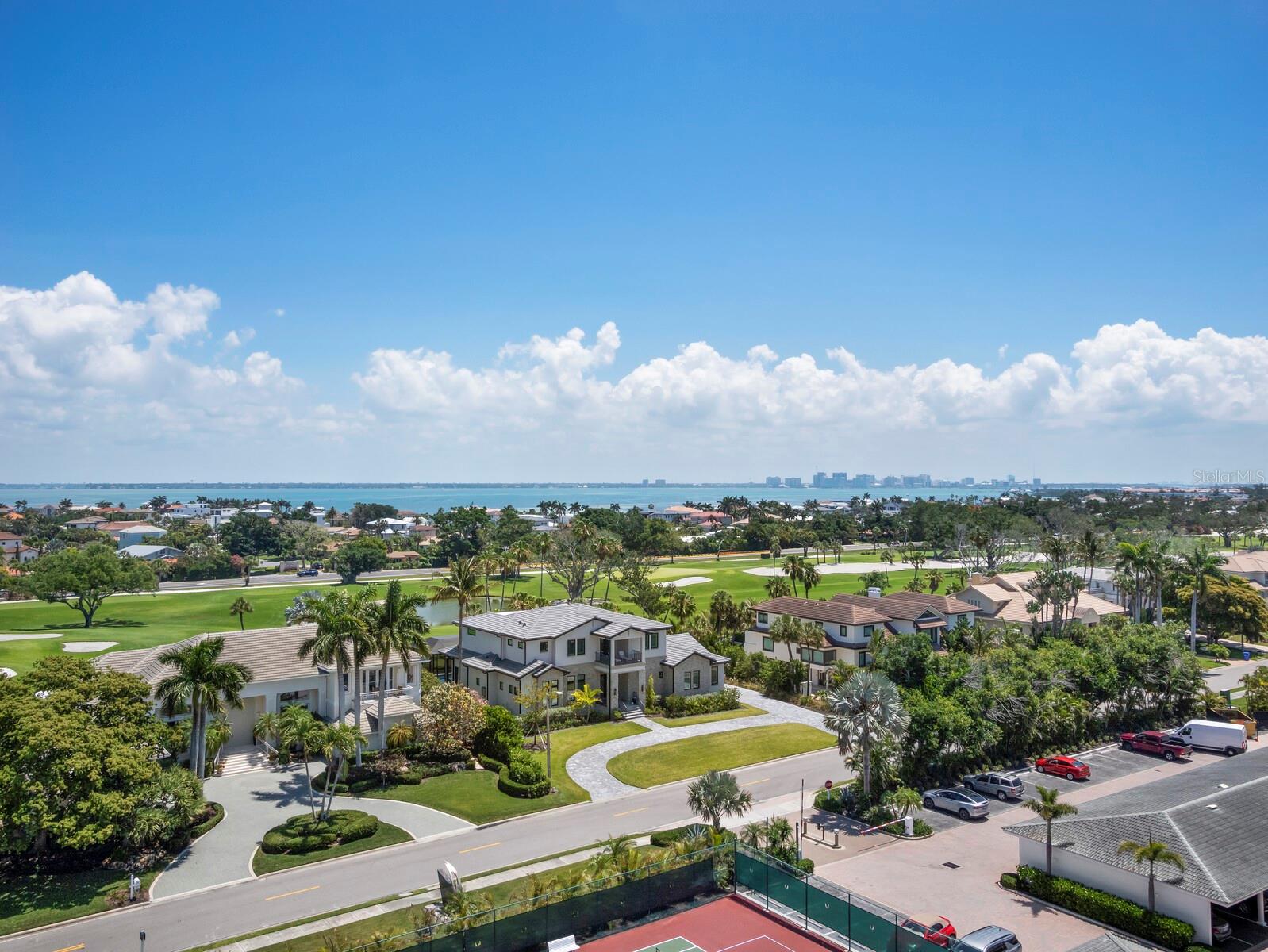 PRIVATEER NORTH - Residential