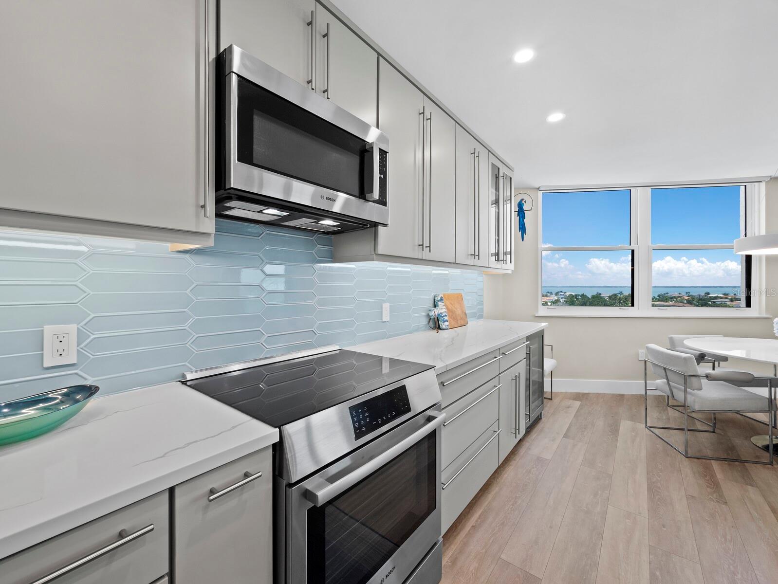 PRIVATEER NORTH - Residential