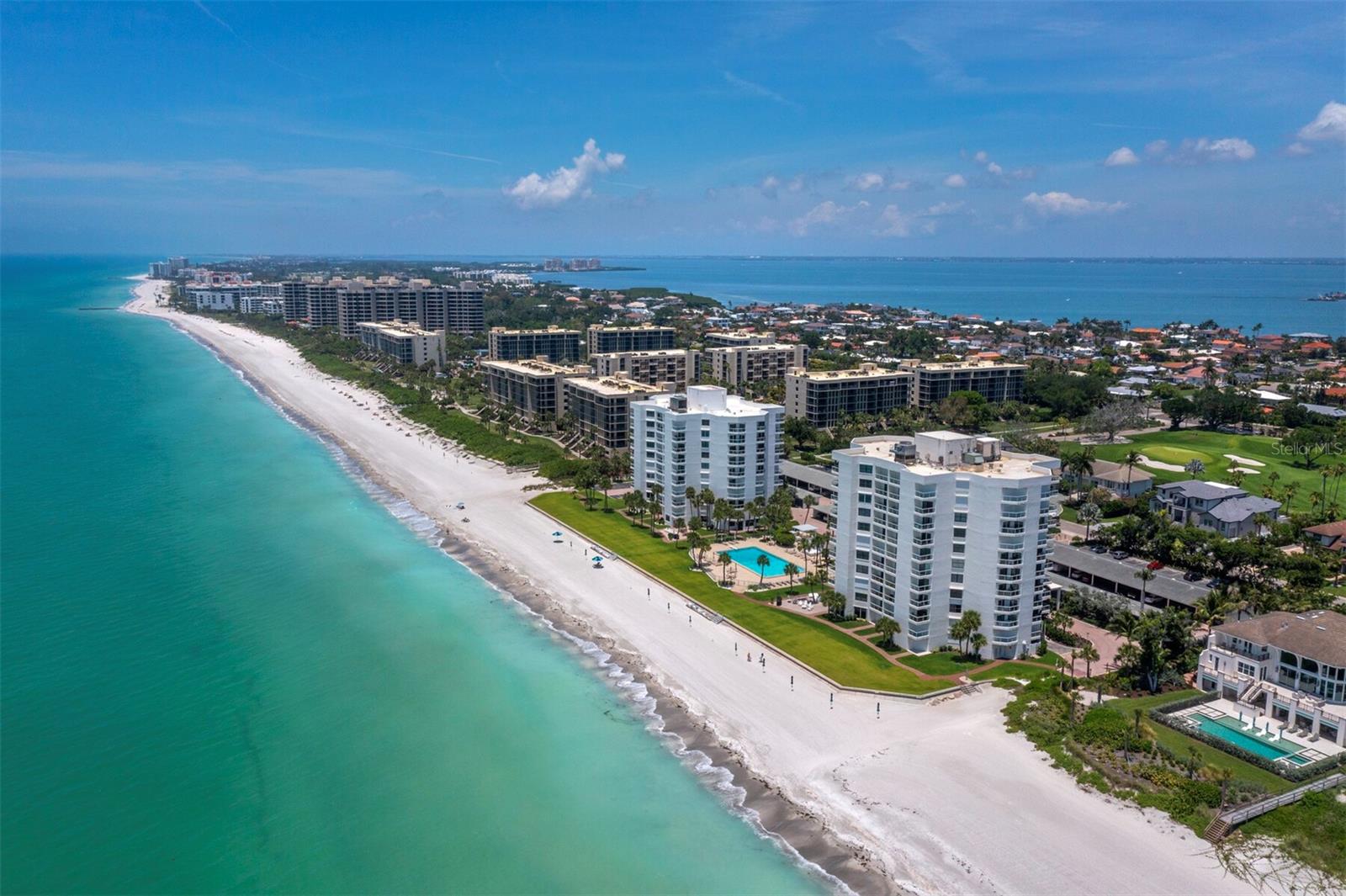 PRIVATEER NORTH - Residential