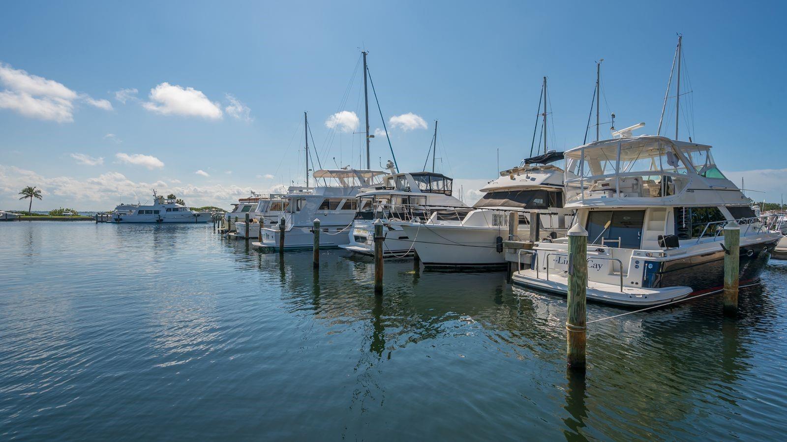 PRIVATEER NORTH - Residential