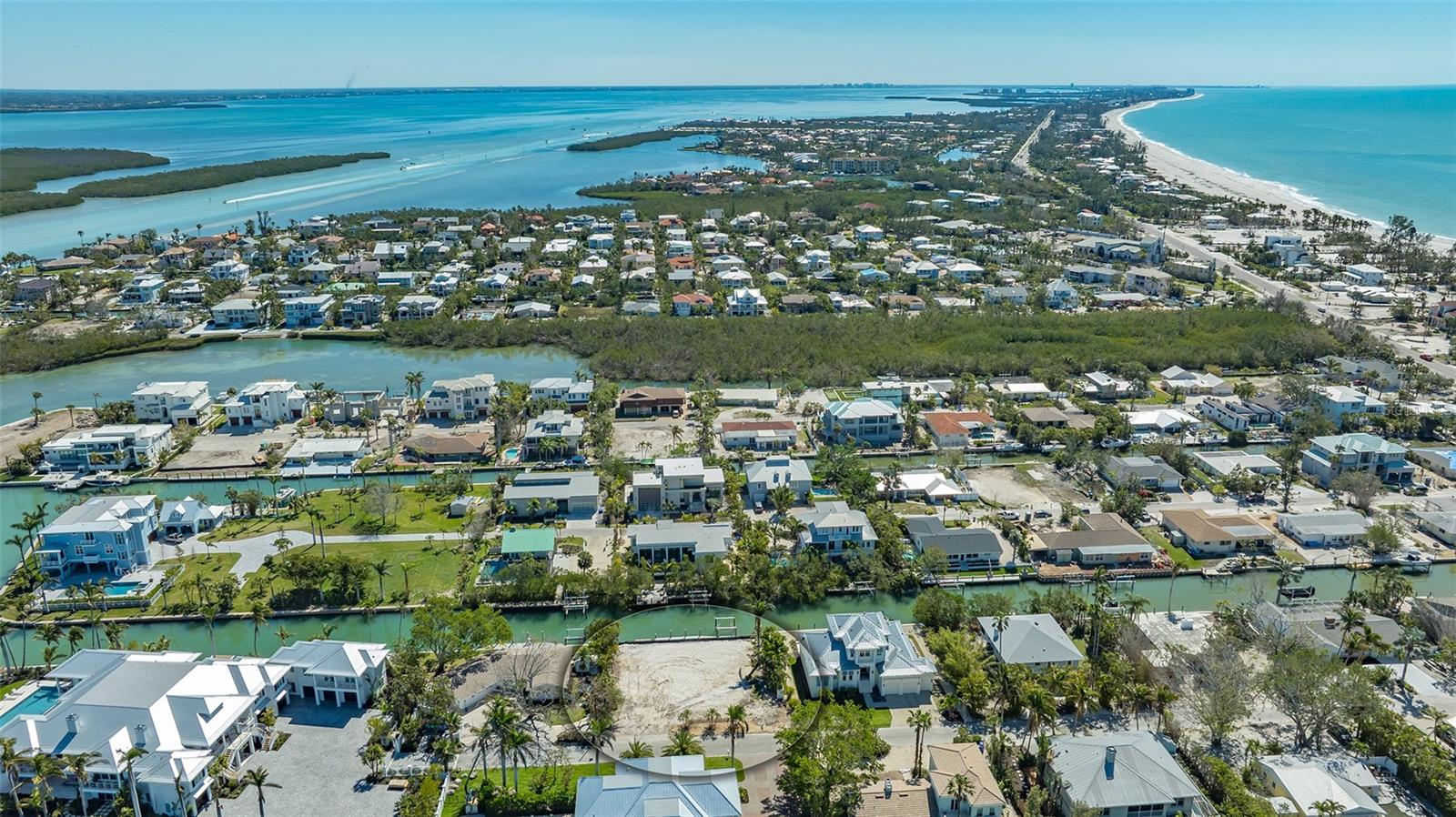 SLEEPY LAGOON PARK - Land
