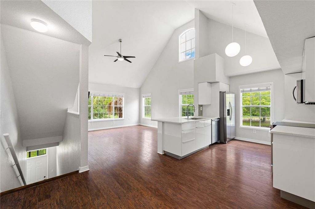 Photo of 9412 Lake Chase Island Way #9412, Tampa, FL 33626 (MLS # TB8486077)