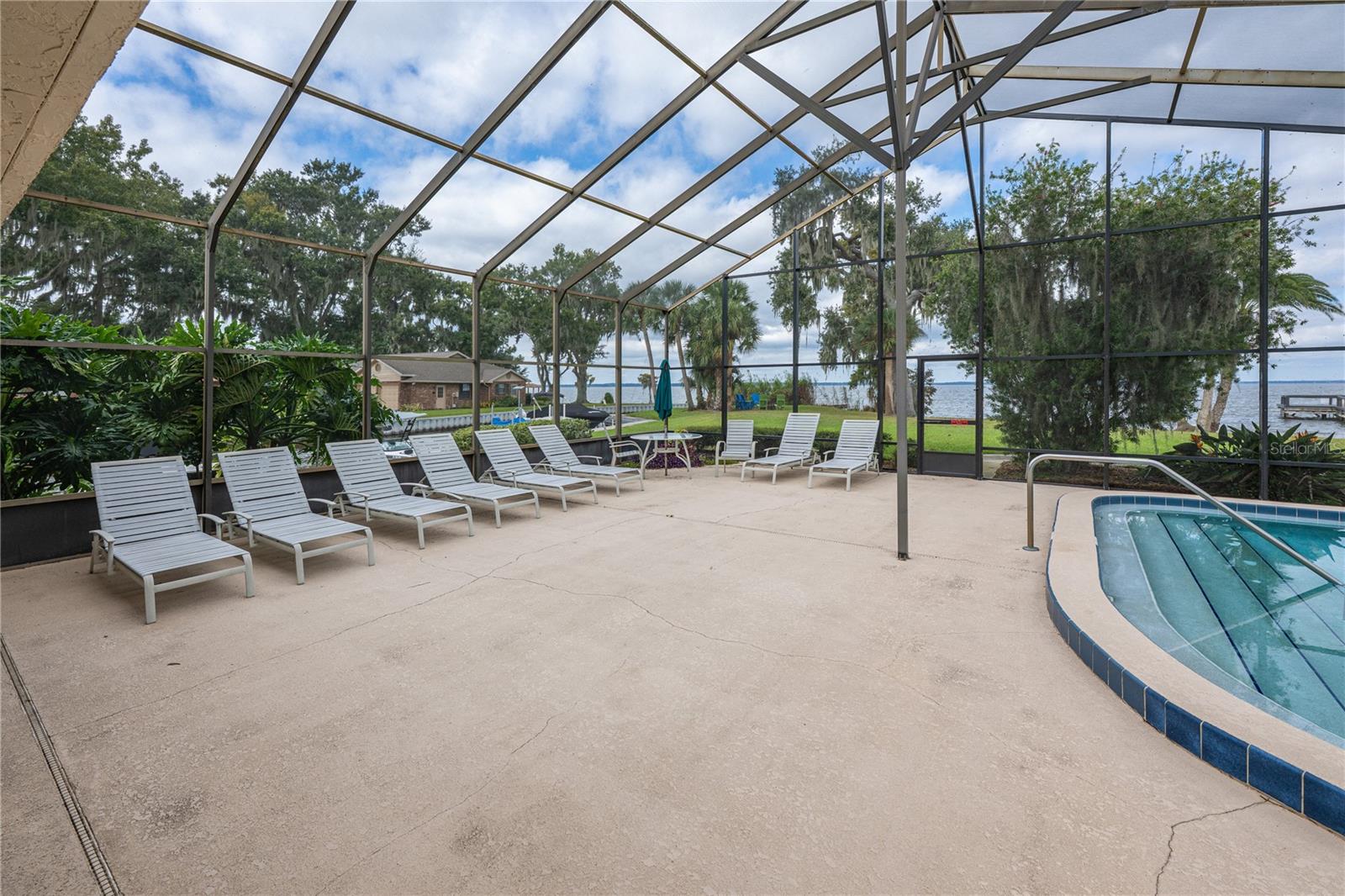 WATERWOOD PATIO HOMES - Residential
