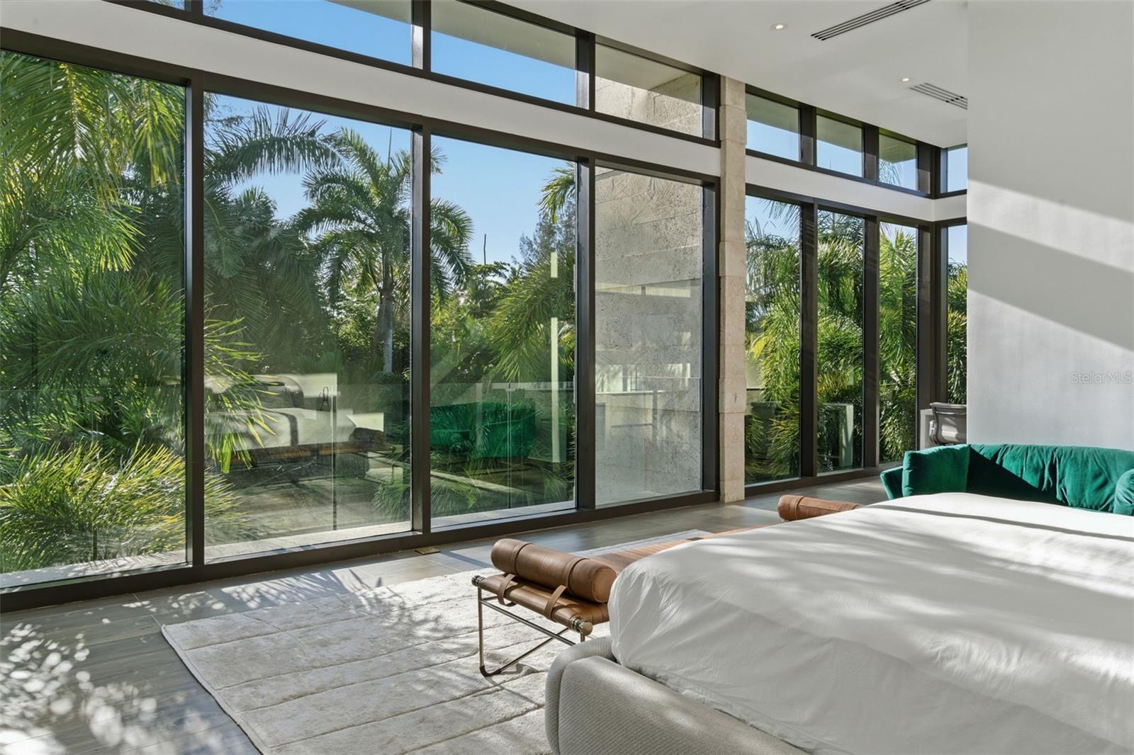 EAST BEACH - Residential