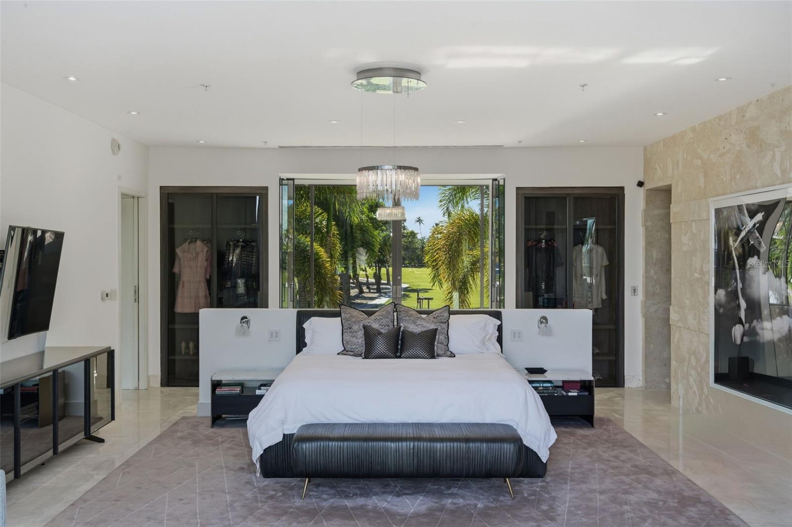 EAST BEACH - Residential