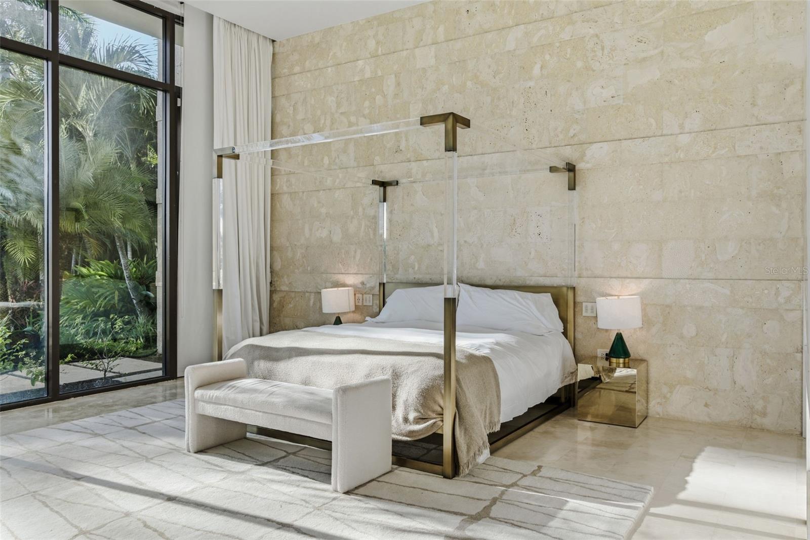 EAST BEACH - Residential