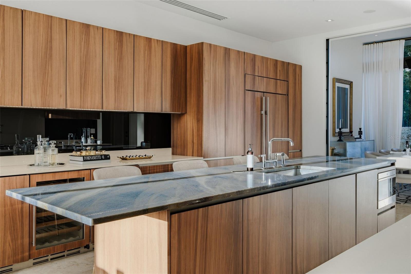 EAST BEACH - Residential