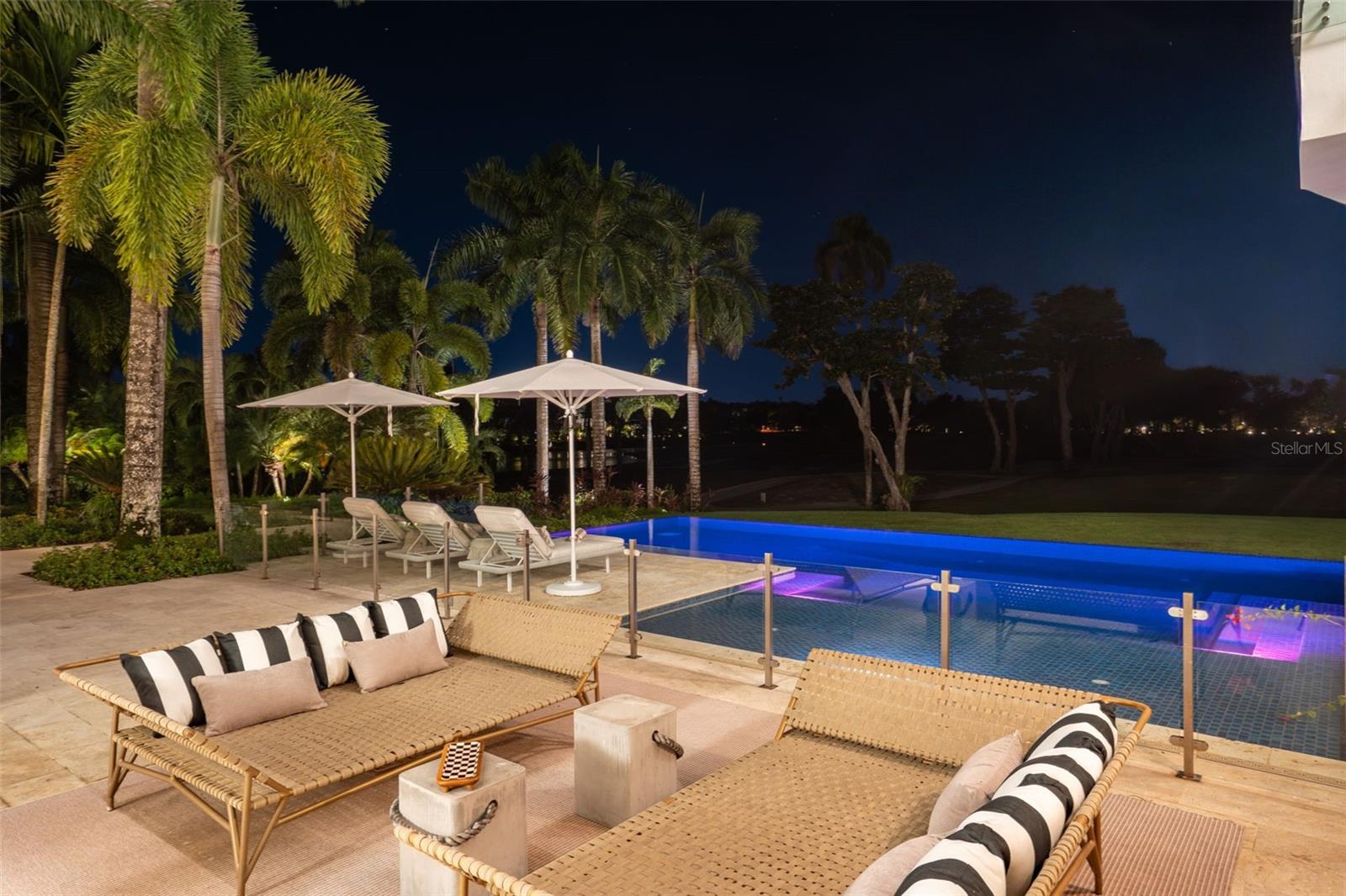 EAST BEACH - Residential