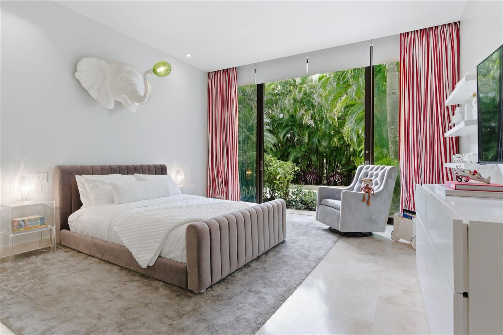 EAST BEACH - Residential