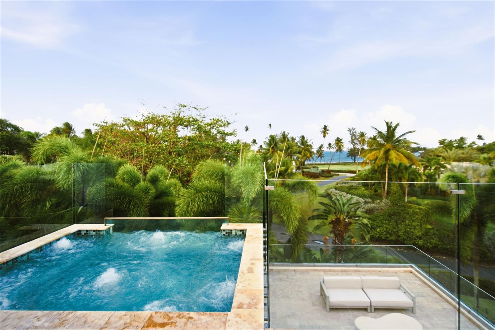 200 DORADO BEACH DRIVE 2210