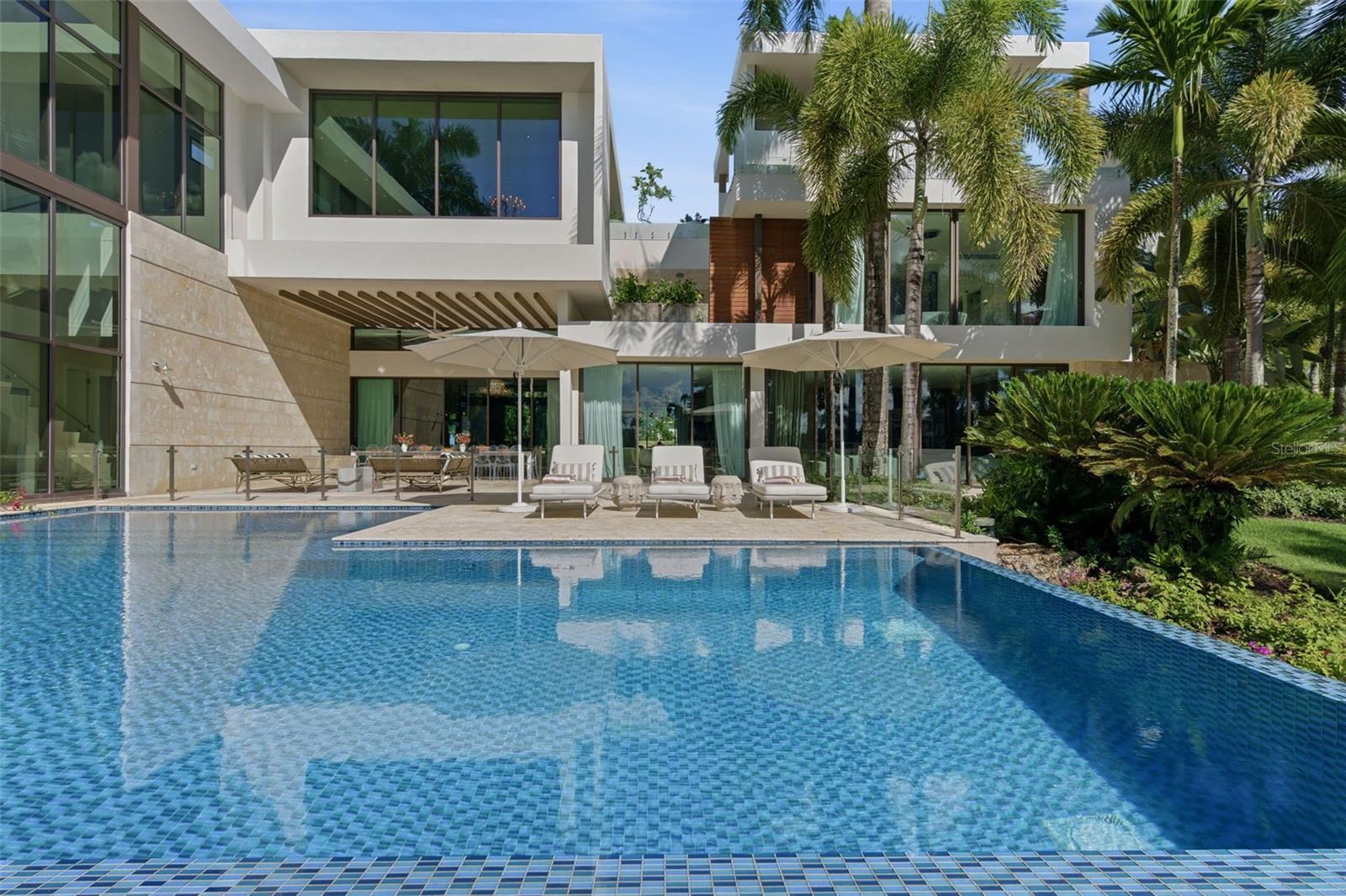 EAST BEACH - Residential