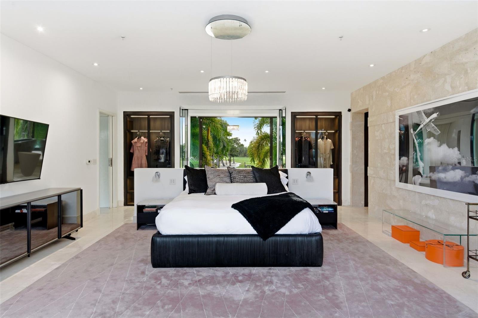 EAST BEACH - Residential