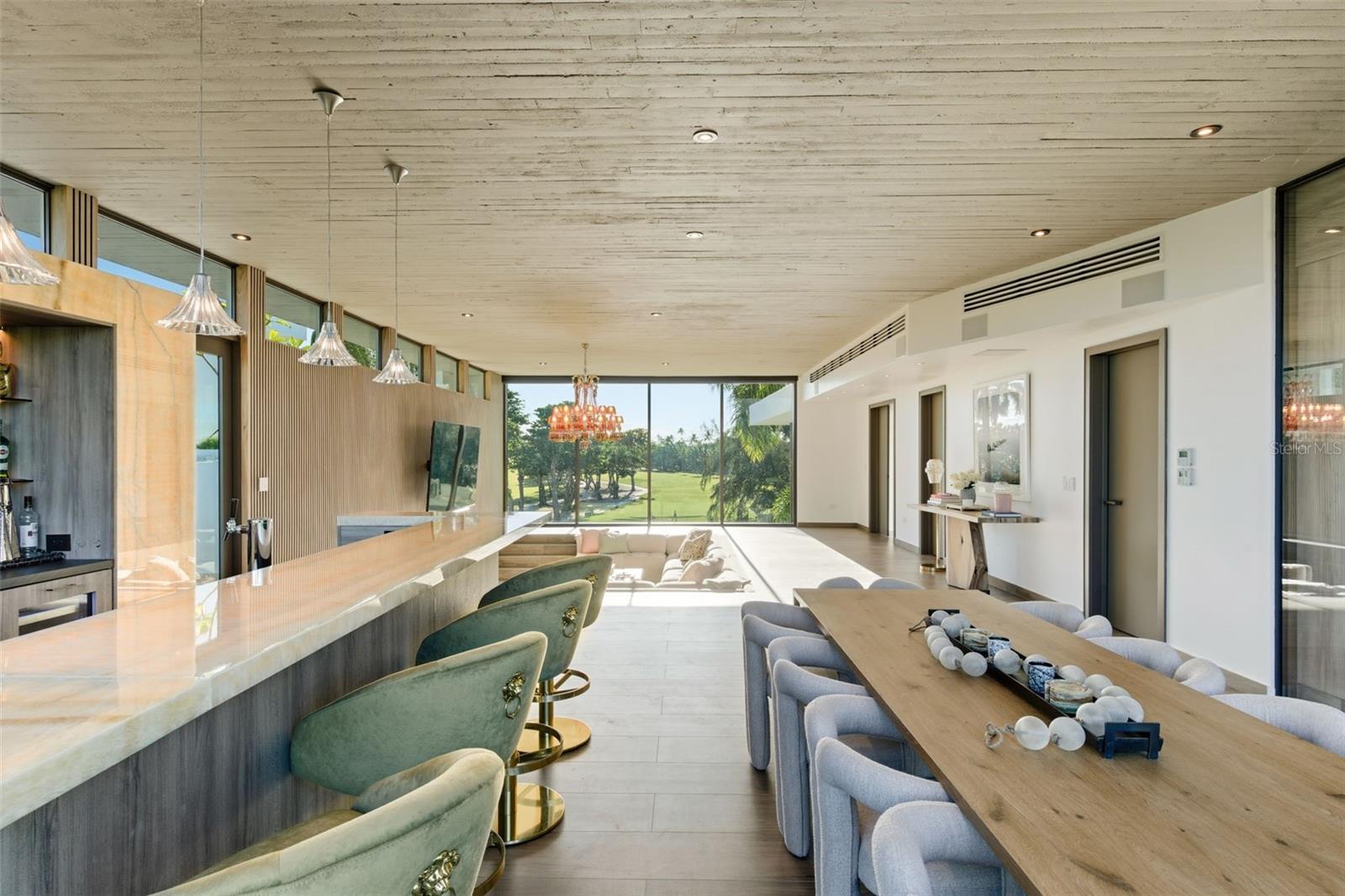 EAST BEACH - Residential