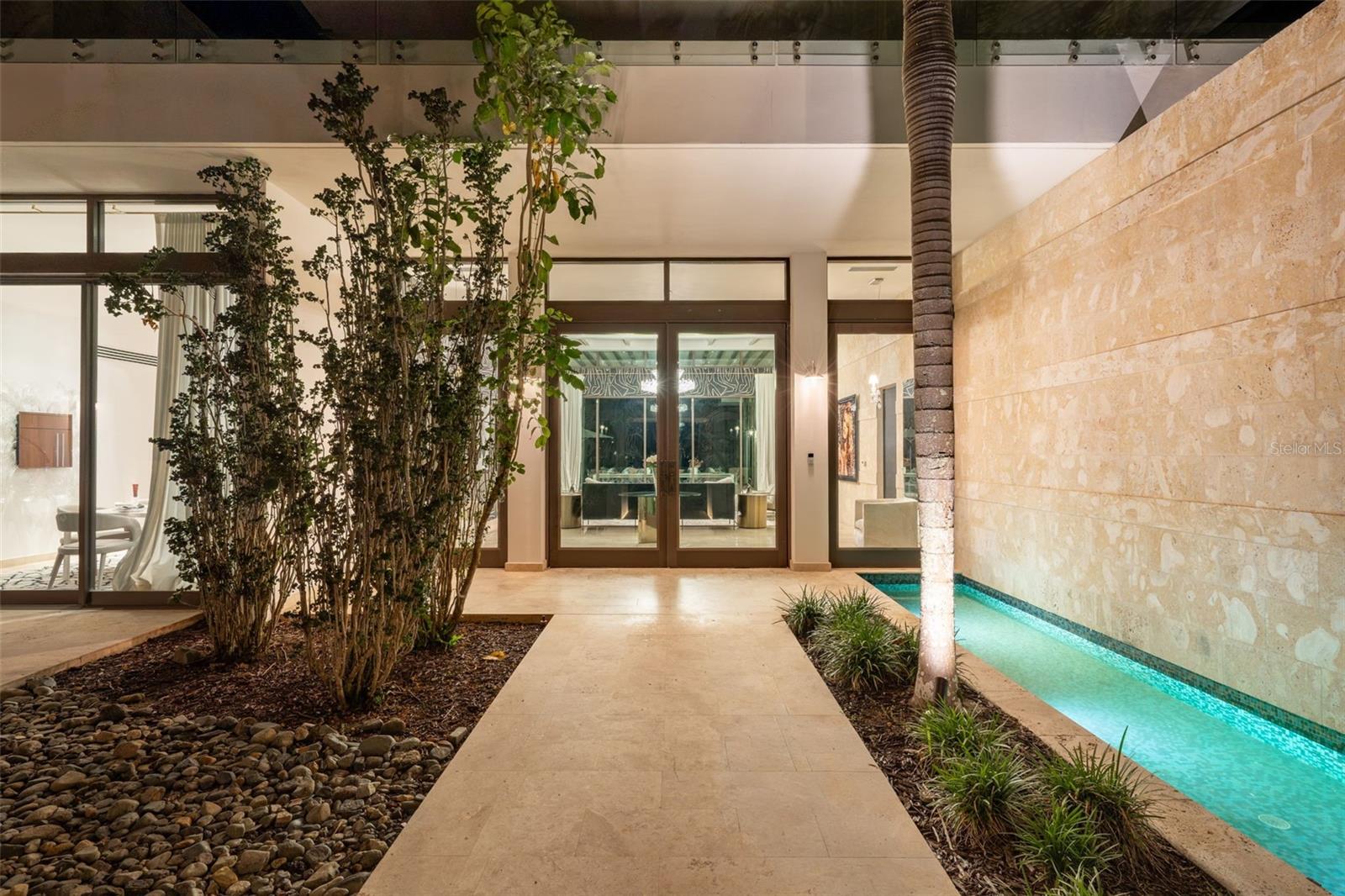 EAST BEACH - Residential