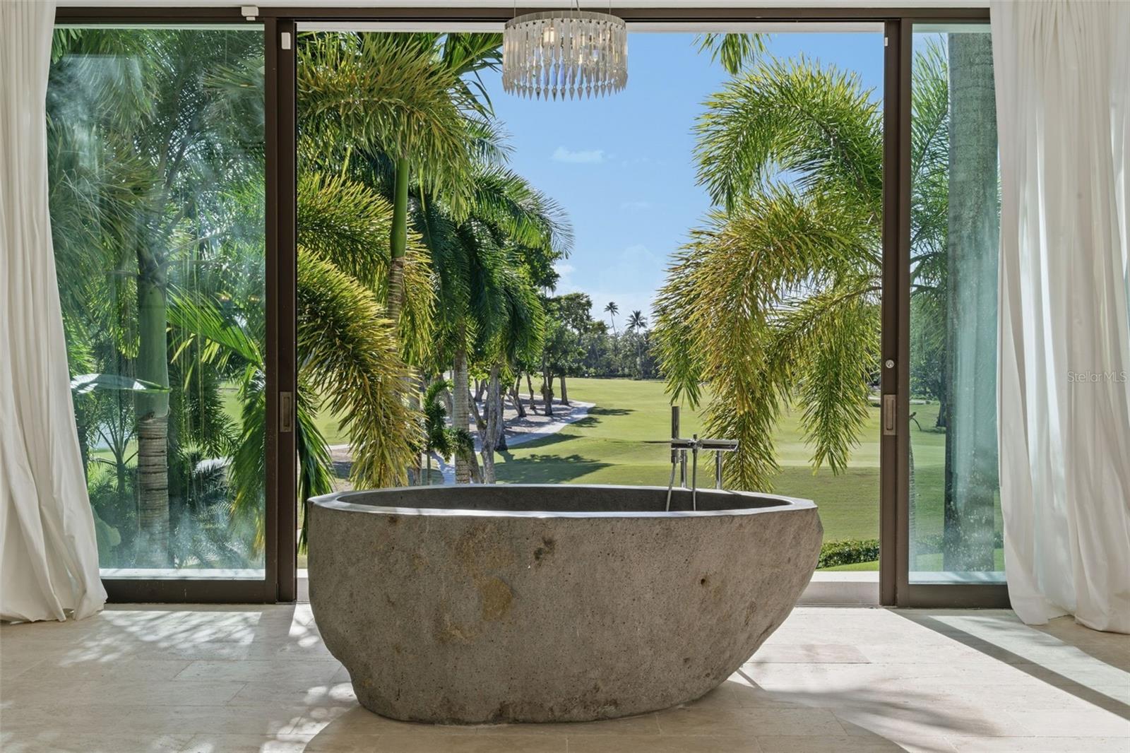 EAST BEACH - Residential