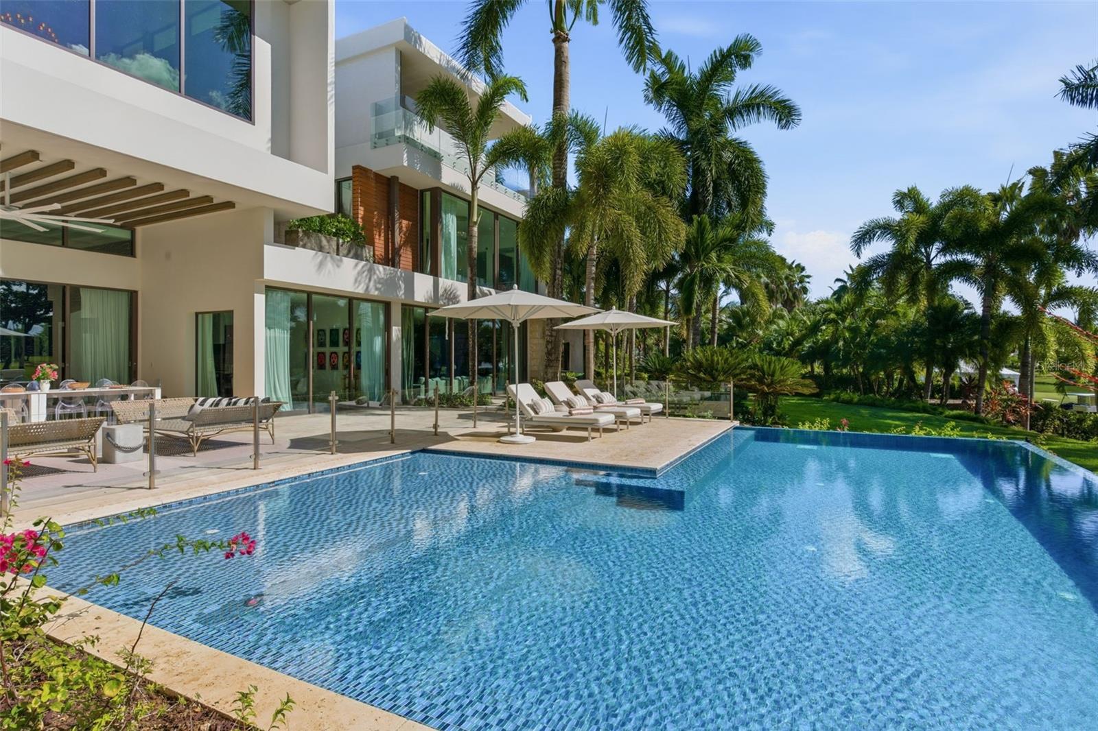 EAST BEACH - Residential