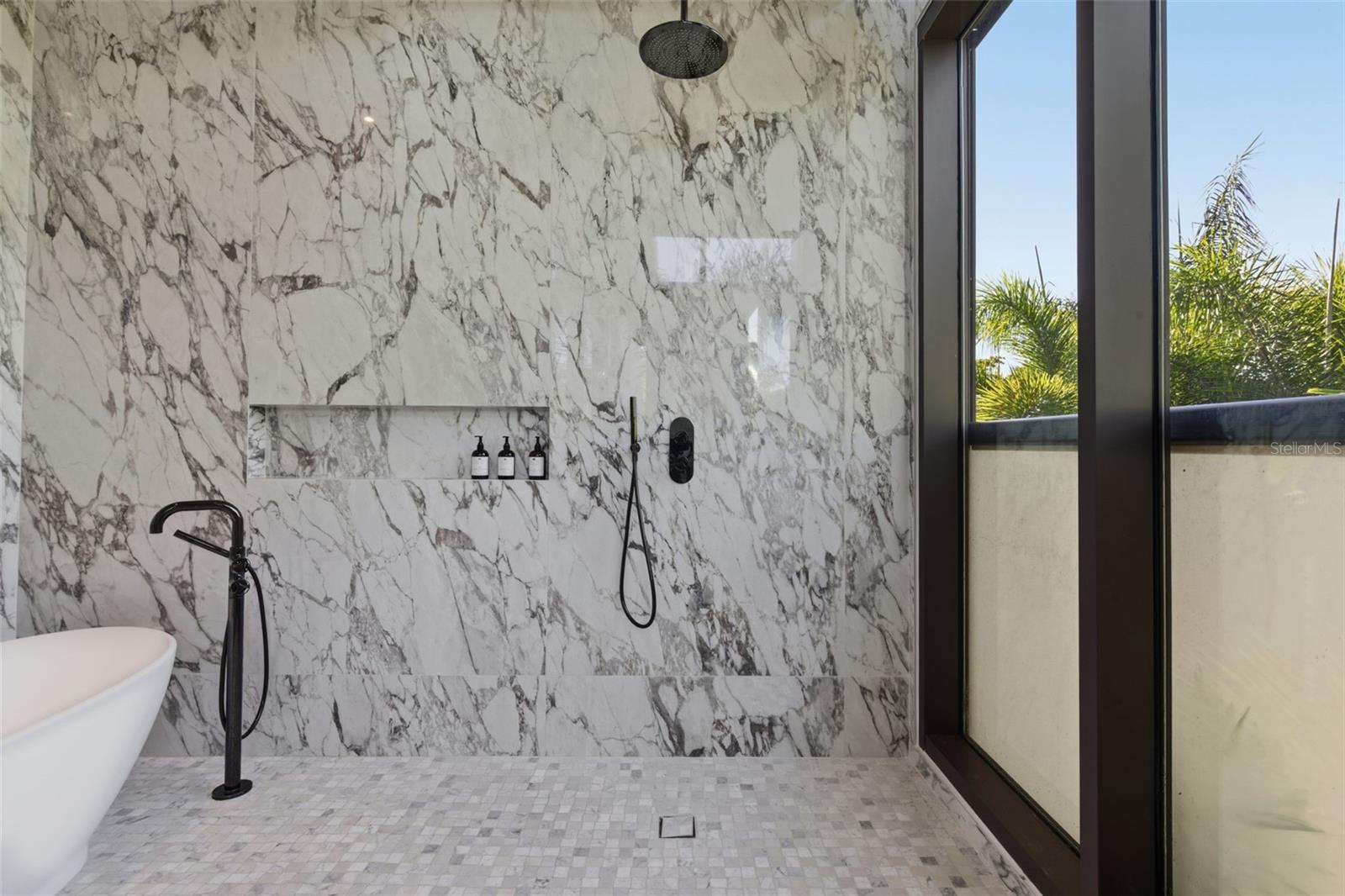 EAST BEACH - Residential