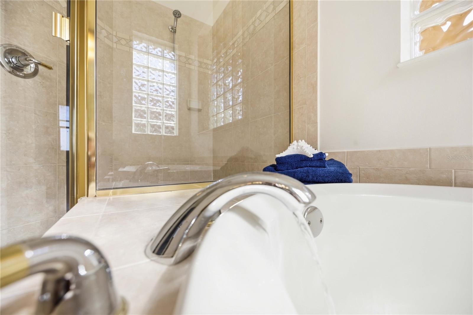 VENETIAN GOLF & RIVER CLUB PH 01 - Residential