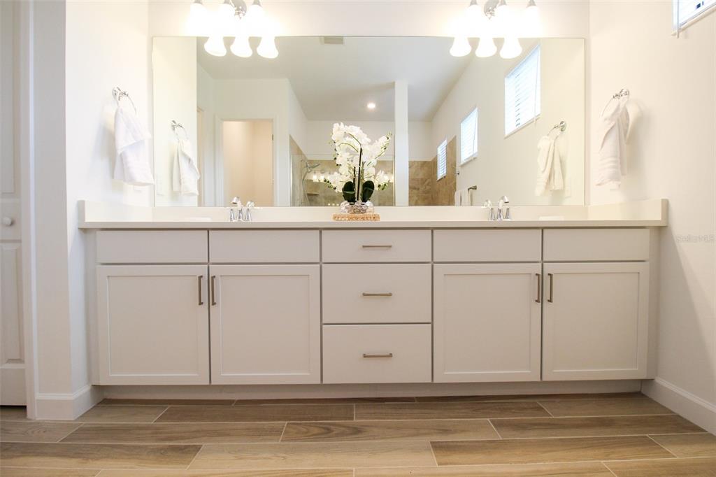LORRAINE LAKES PH I - Residential Lease