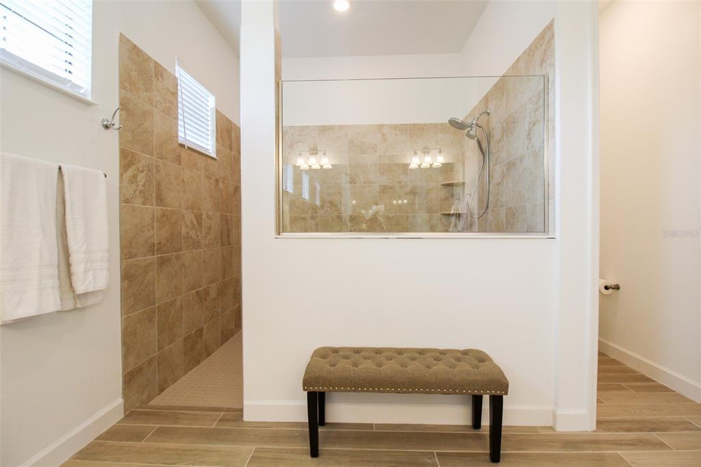 LORRAINE LAKES PH I - Residential Lease