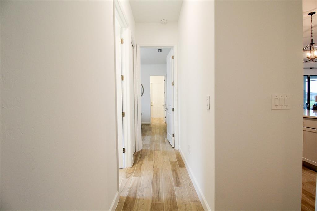LORRAINE LAKES PH I - Residential Lease