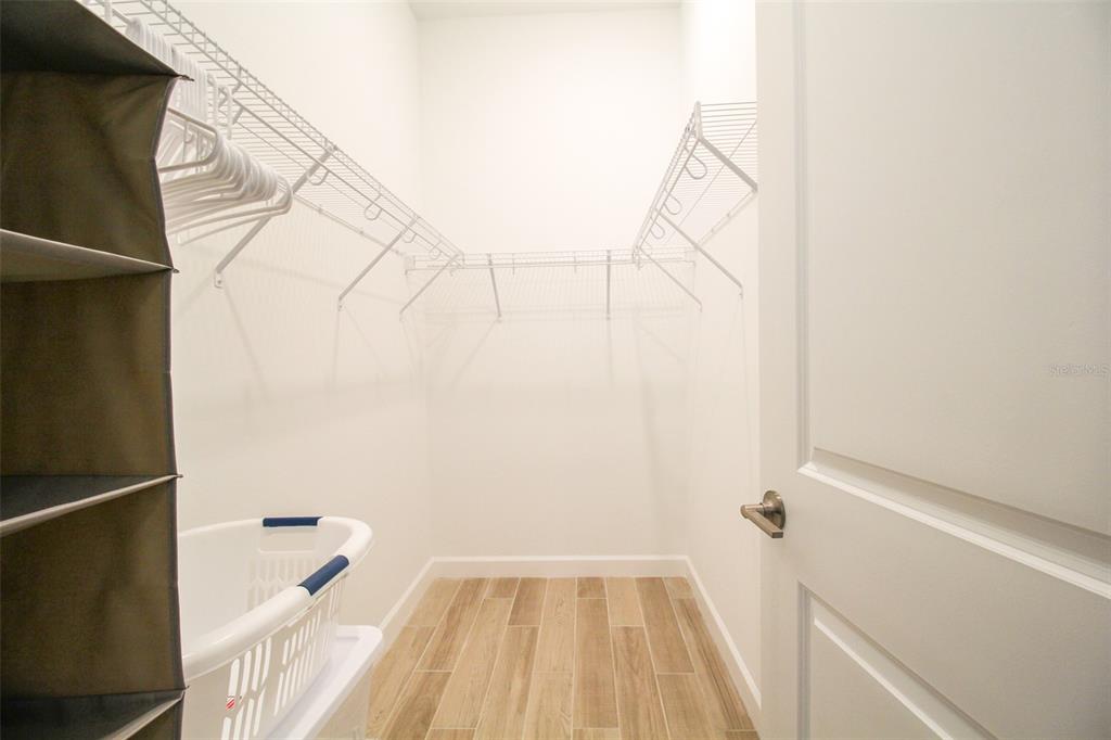 LORRAINE LAKES PH I - Residential Lease