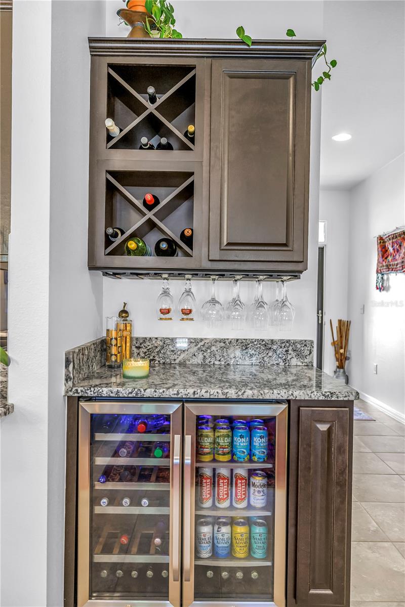 COLONNADE - Residential