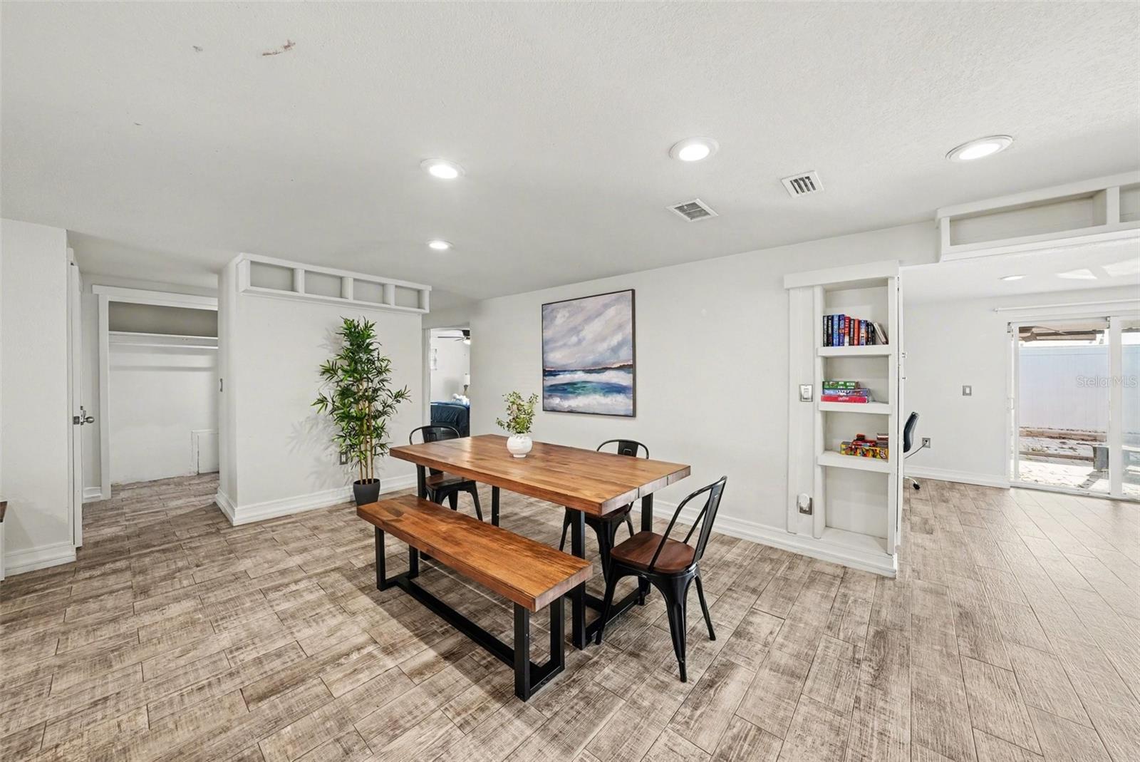 RIDGE CREST GARDENS - Residential