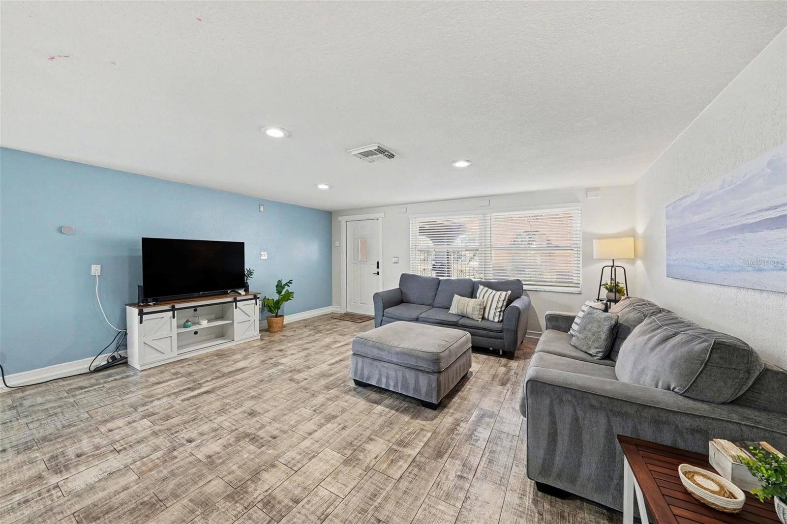 RIDGE CREST GARDENS - Residential