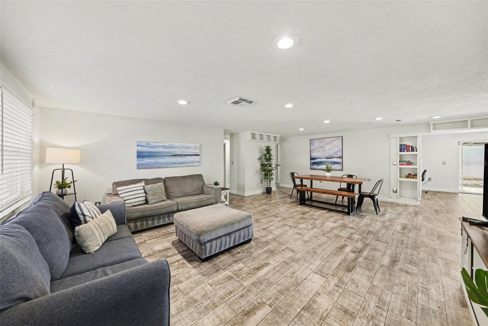 RIDGE CREST GARDENS - Residential