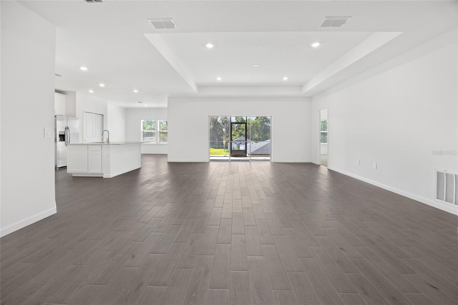 GRAND PARK NORTH - Residential