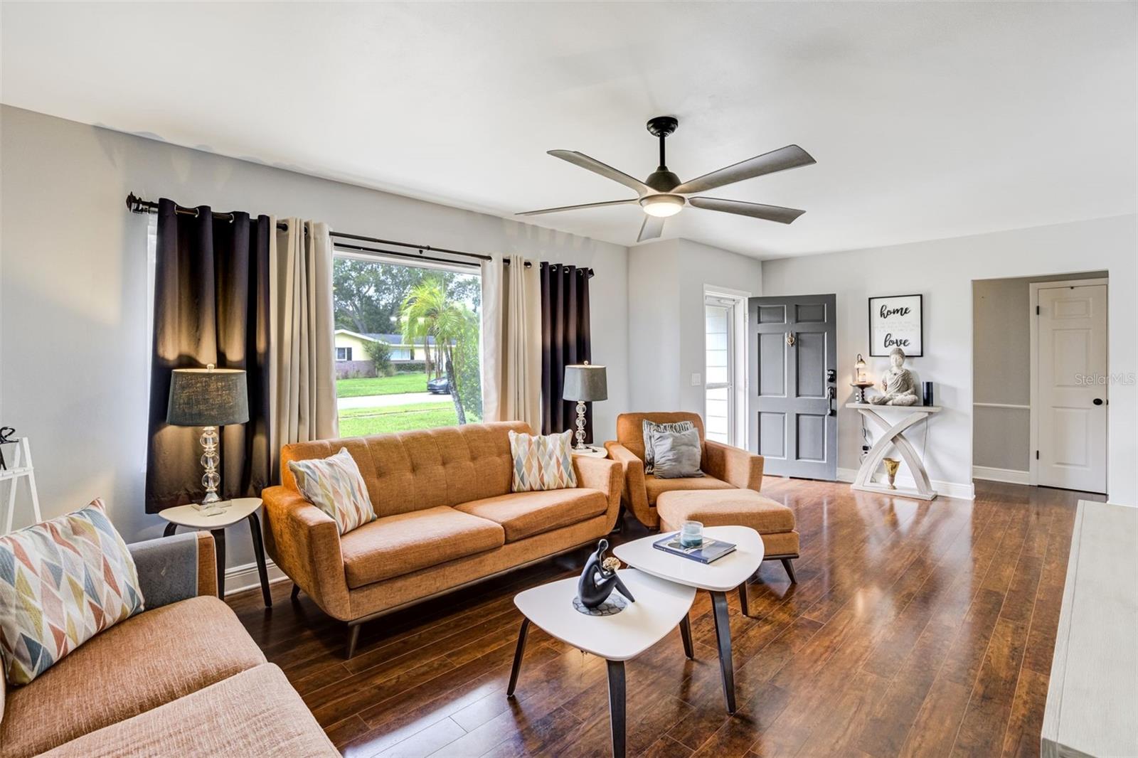 1636 LEISURE DRIVE