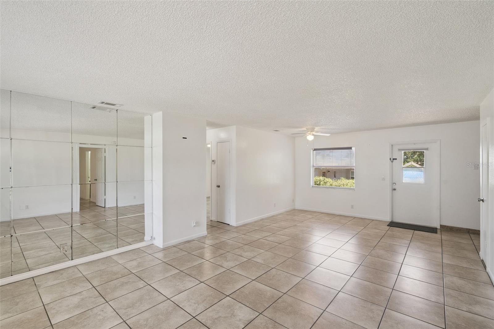 TRADE WINDS VILLAGE - Residential