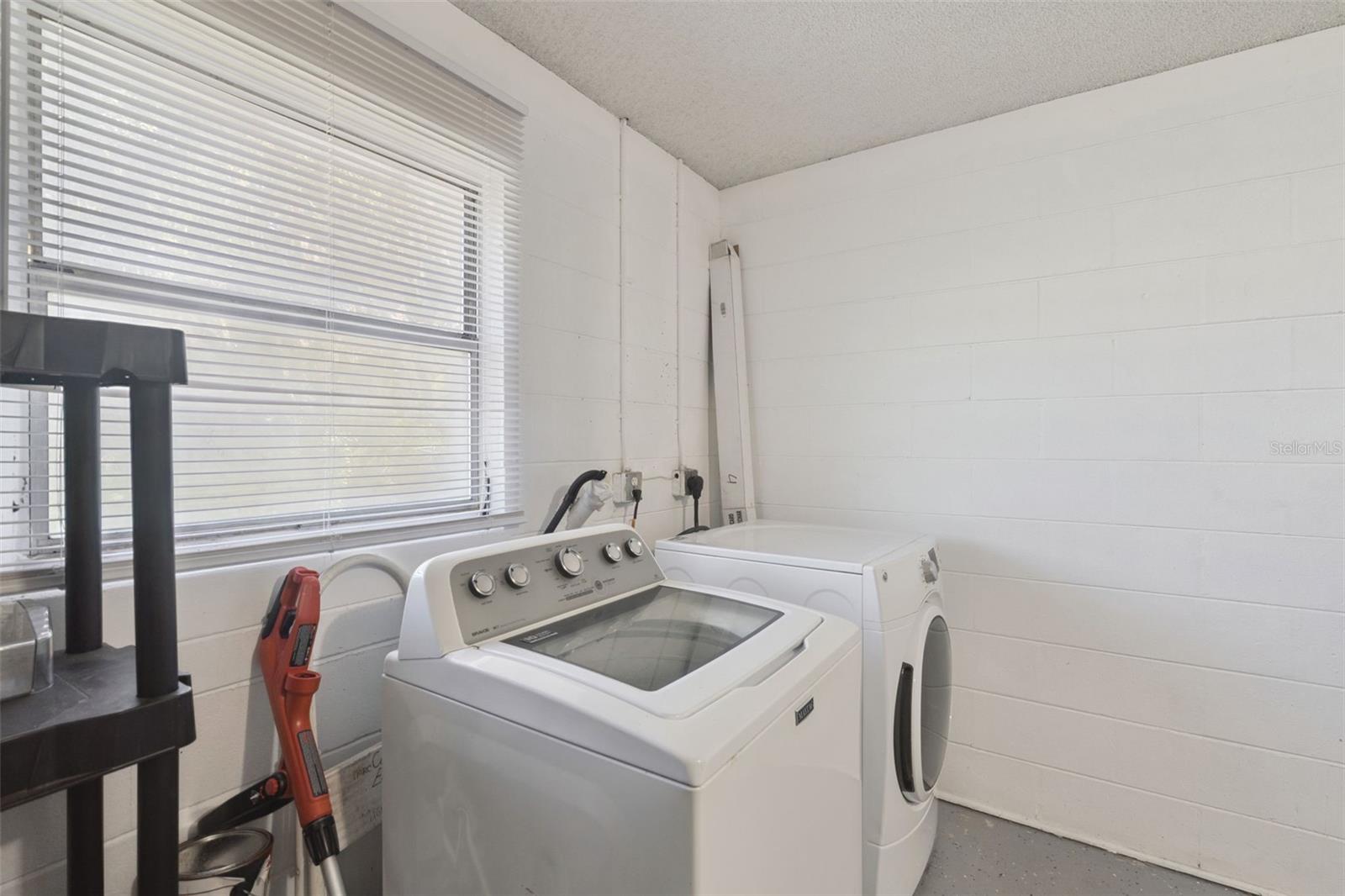 TRADE WINDS VILLAGE - Residential