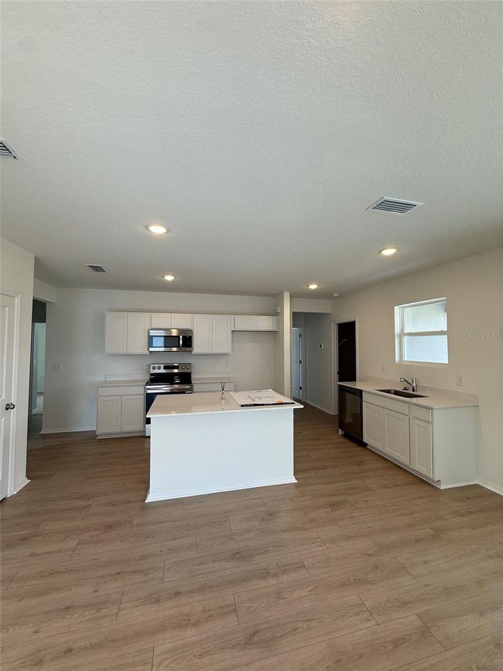 Photo of 13246 Sassafras Trl, Parrish, FL 34219 (MLS # A4690348)