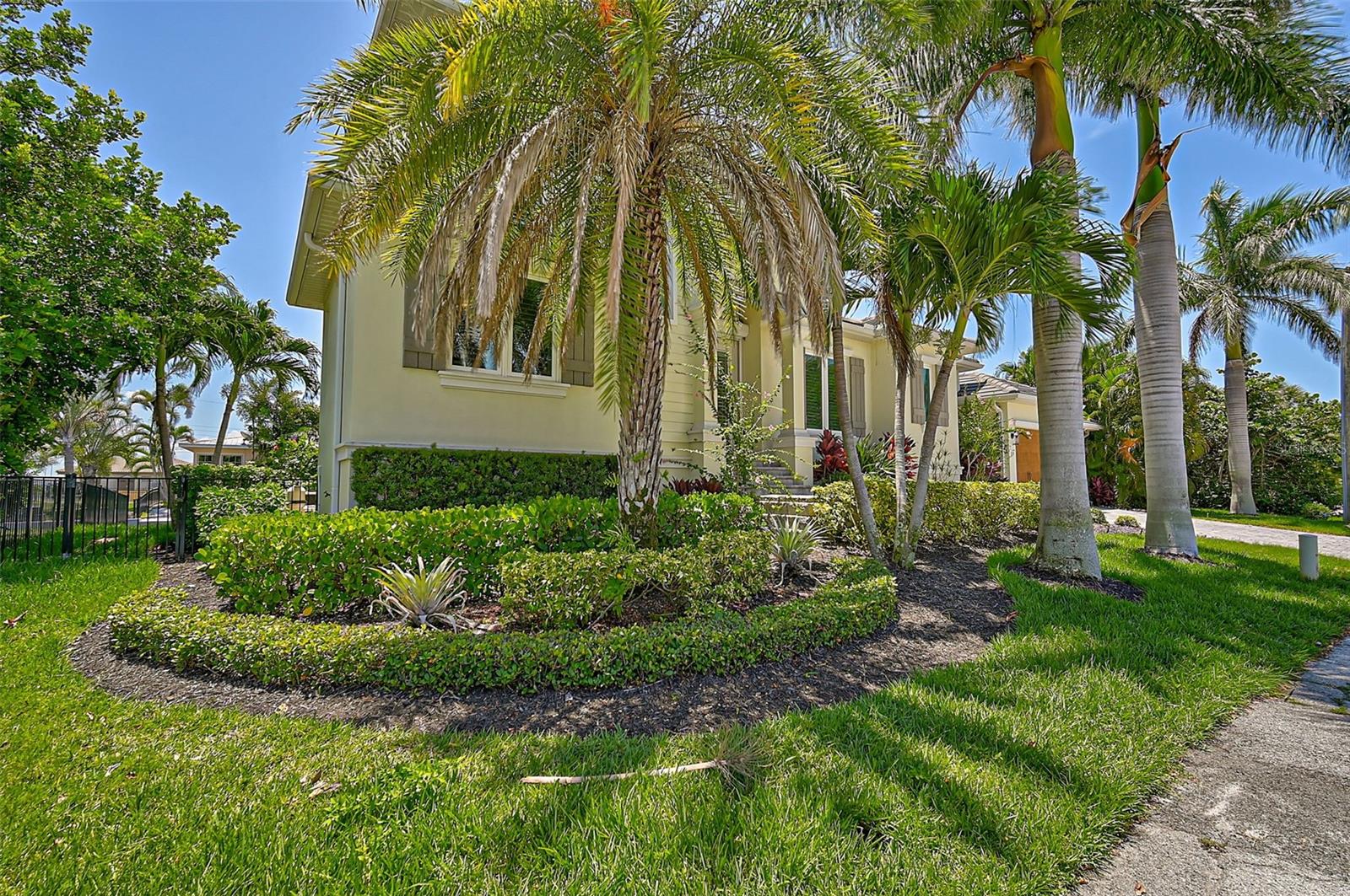 LONGBOAT KEY - Residential Lease