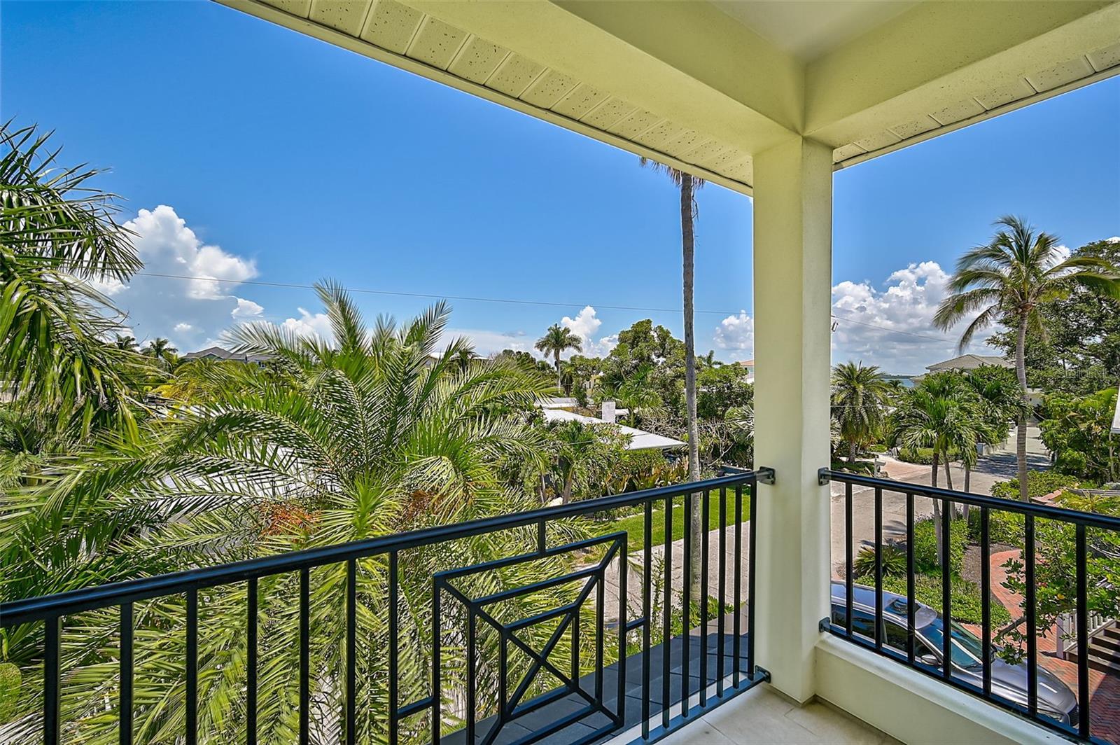LONGBOAT KEY - Residential Lease