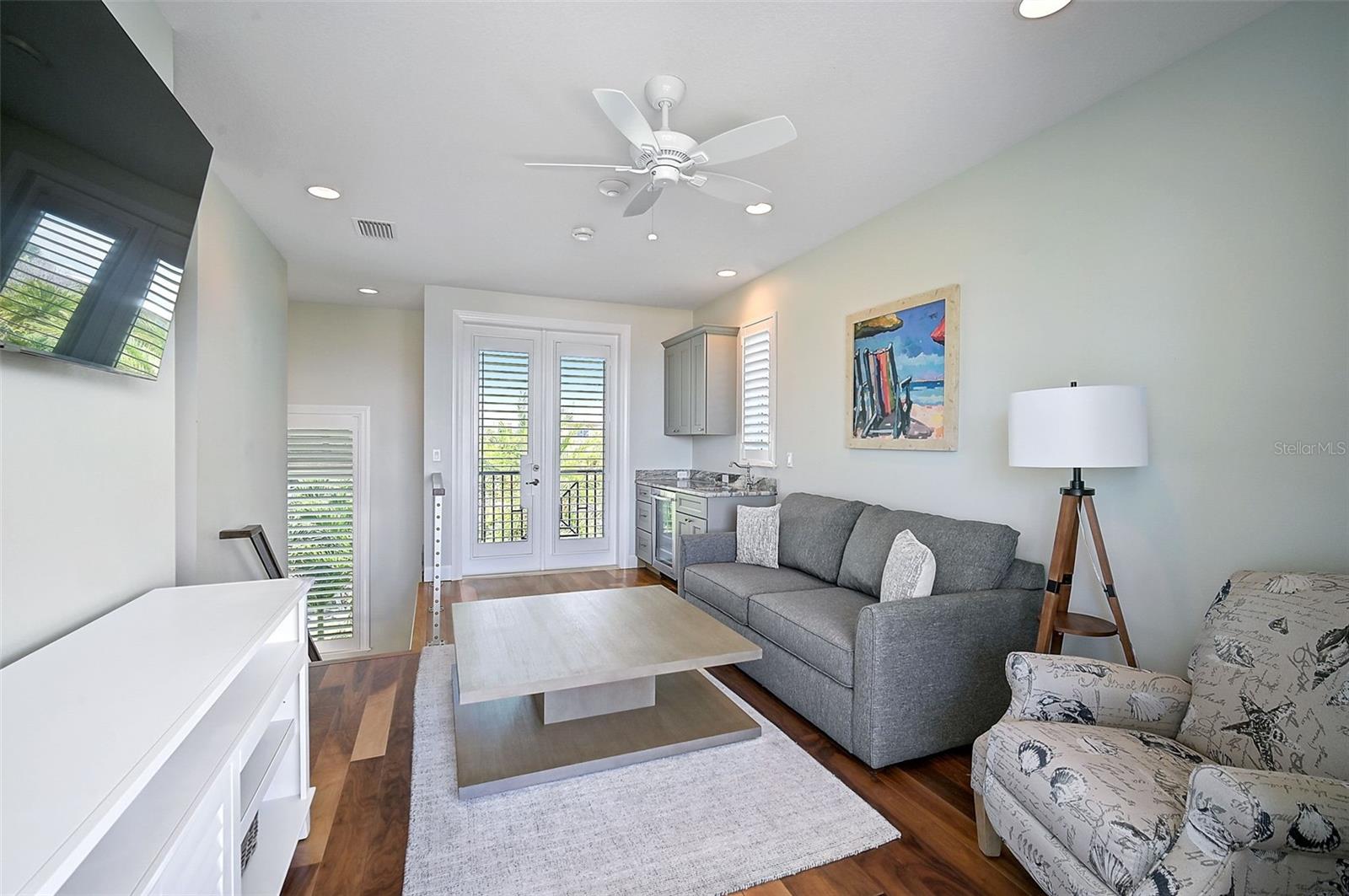 LONGBOAT KEY - Residential Lease